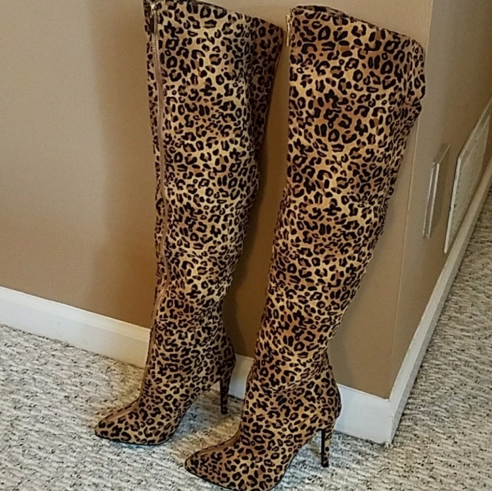 Chinese Laundry Zip Front Cheetah OTK Heeled Boots - Picture 3 of 9